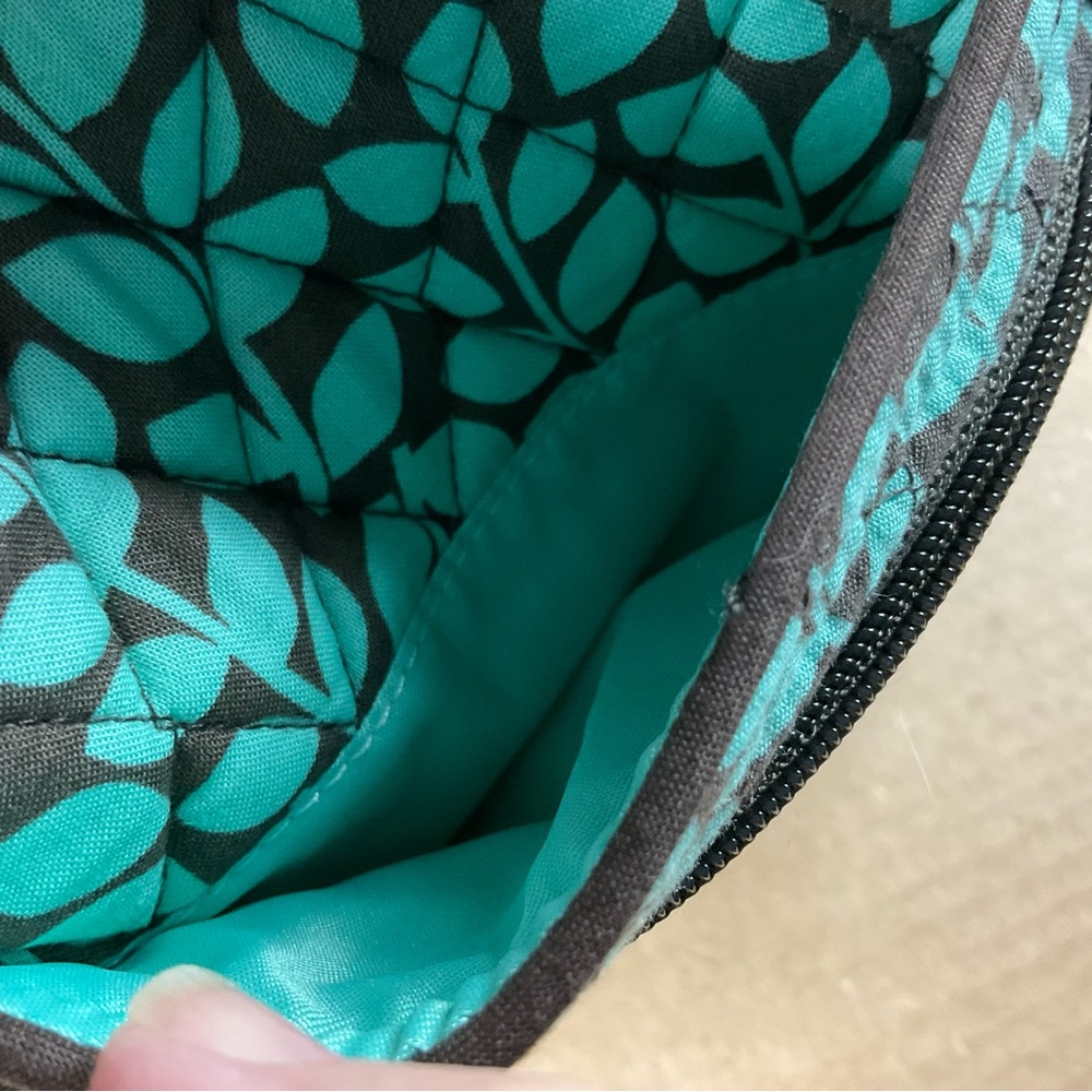 NEW Vera Bradley Shower Vine Hipster - Picture 4 of 9